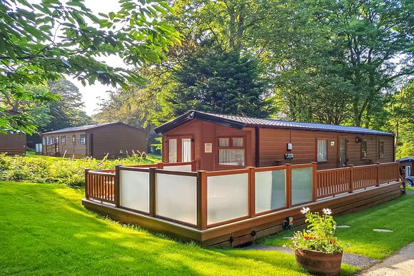 3 Bed Platinum Hot Tub Caravan Lodge - St Ives Holiday Village, Lelant, St Ives