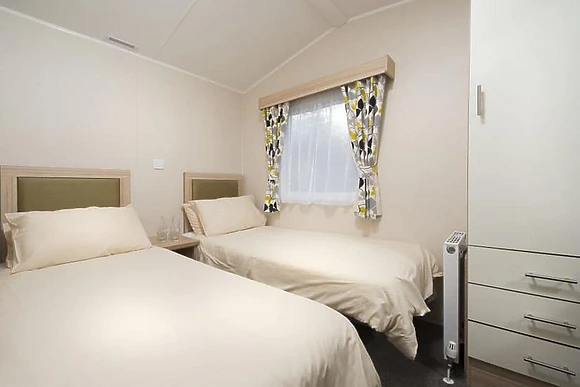 2 Bed Silver Caravan Lodge (Pet) 