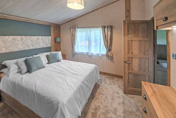 2 Bed Diamond Hot Tub Lodge - St Ives Holiday Village, Lelant, St Ives