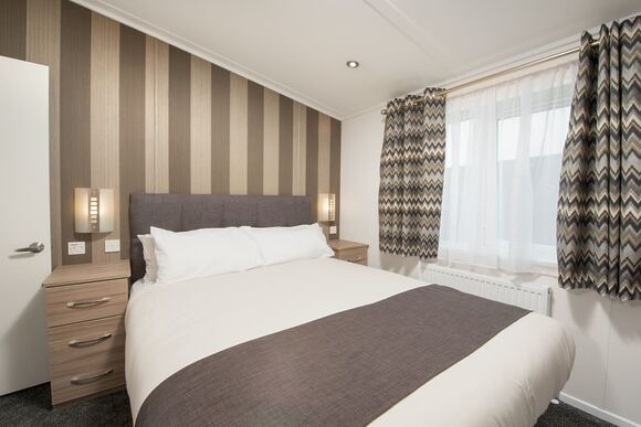 4 Bed Platinum Hot Tub Lodge Pet - St Ives Holiday Village, Lelant, St Ives