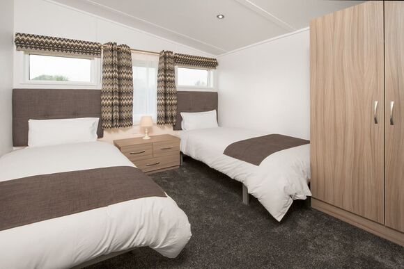 4 Bed Platinum Hot Tub Lodge Pet - St Ives Holiday Village, Lelant, St Ives