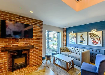 Stratford Upon Avon Lodge Retreat, Snitterfield, Stratford Upon Avon