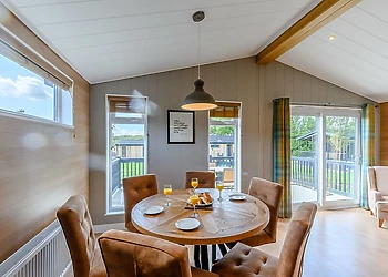 Loxley Lodge Premier