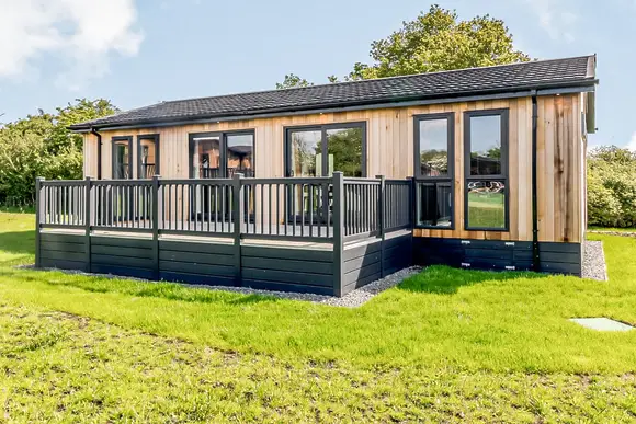 Stratford Upon Avon Lodge Retreat, Snitterfield, Stratford Upon Avon