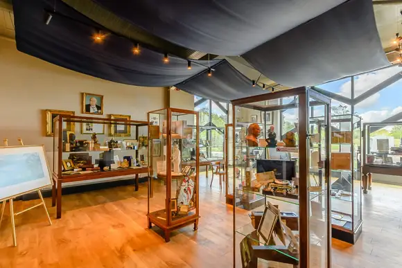 Stratford Upon Avon Lodge Retreat, Snitterfield, Stratford Upon Avon