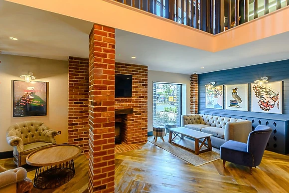 Stratford Upon Avon Lodge Retreat, Snitterfield, Stratford Upon Avon