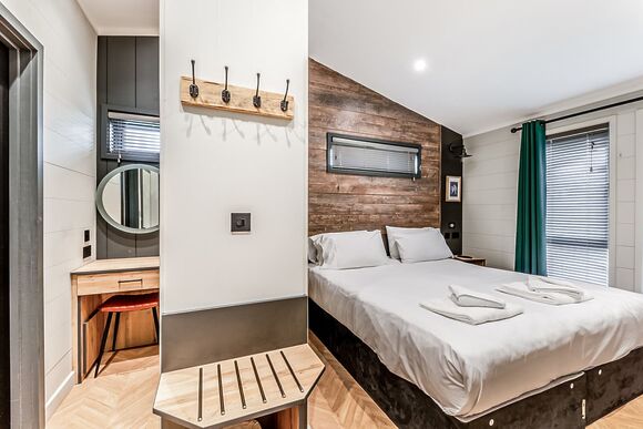 Claverdon Lodge - Stratford Upon Avon Lodge Retreat, Snitterfield, Stratford Upon Avon