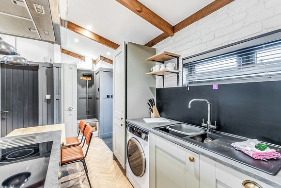 Claverdon Lodge Premier - Stratford Upon Avon Lodge Retreat, Snitterfield, Stratford Upon Avon