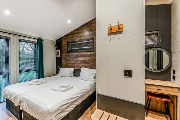 Claverdon Lodge Premier - Stratford Upon Avon Lodge Retreat, Snitterfield, Stratford Upon Avon