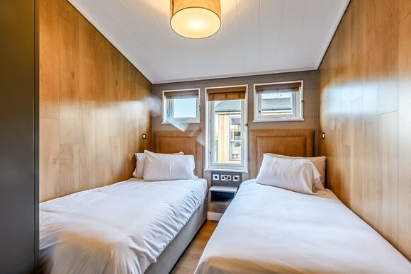 Loxley Lodge - Stratford Upon Avon Lodge Retreat, Snitterfield, Stratford Upon Avon