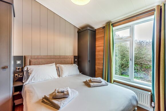 Loxley Lodge Premier - Stratford Upon Avon Lodge Retreat, Snitterfield, Stratford Upon Avon