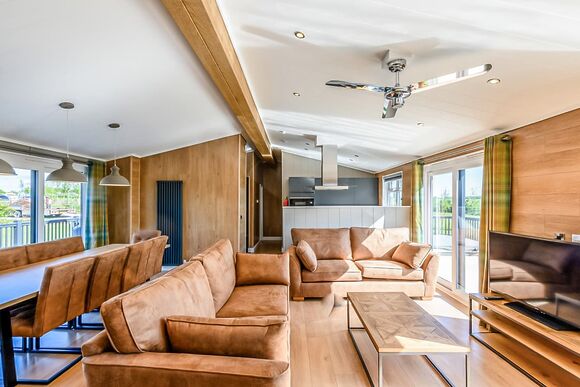 Alderminster Lodge Premier - Stratford Upon Avon Lodge Retreat, Snitterfield, Stratford Upon Avon