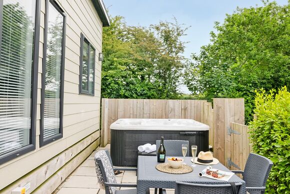 Elite Spa Lodge - St Mabyn Lodge Escape, Padstow
