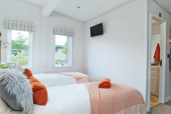 Elite Spa Lodge No Pets - St Mabyn Lodge Escape, Padstow