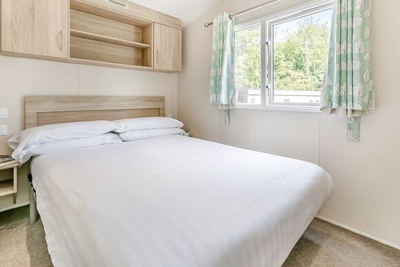 Bronze Caravan with parking & decking - St Minver, Rock