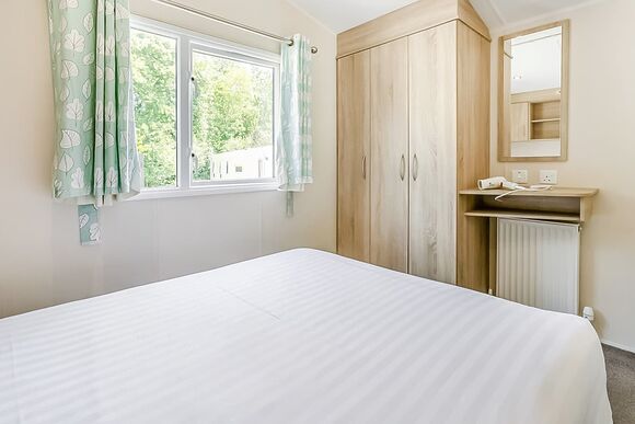 Bronze Caravan with parking & decking - St Minver, Rock