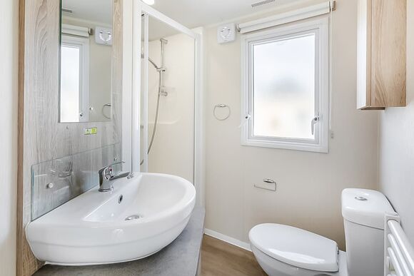 Bronze Caravan with parking & decking - St Minver, Rock