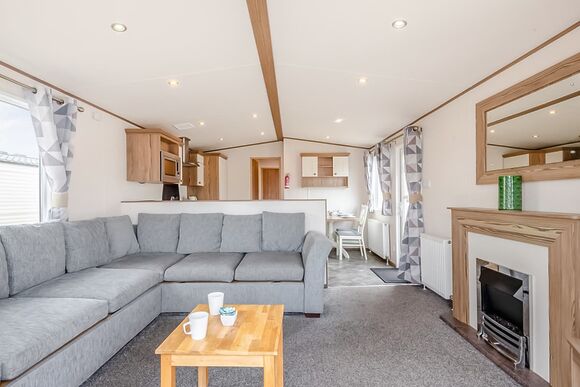 Gold 2 Caravan with parking, ensuite & decking, Gold Caravan 6 with parking, ensuite & decking P - St Minver, Rock