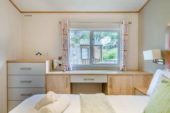 Gold Premium Caravan with parking, ensuite & decking, Gold Premium Caravan with parking, ensuite & decking P - St Minver, Rock