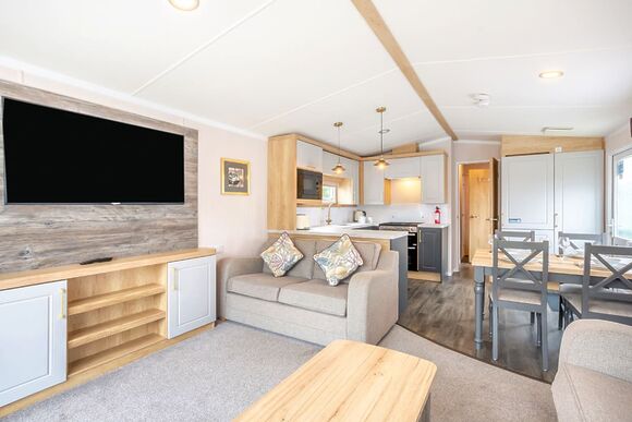 Gold Premium 2 Caravan with parking, ensuite & decking - St Minver, Rock