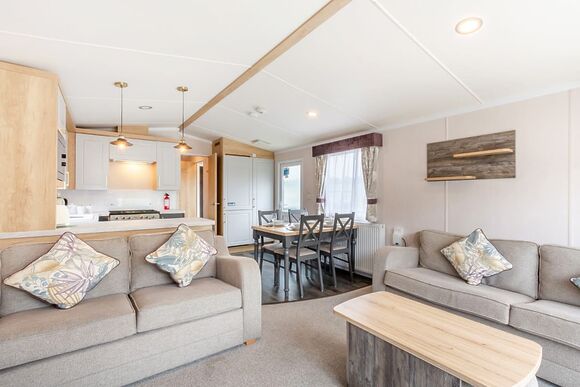 Gold Premium Caravan 6, parking, ensuite & decking P, Gold Premium 2 Caravan with parking, ensuite & decking - St Minver, Rock
