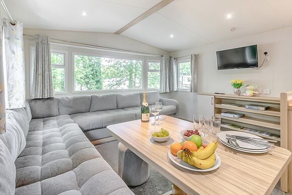 Silver Caravan with parking - St Minver, Rock