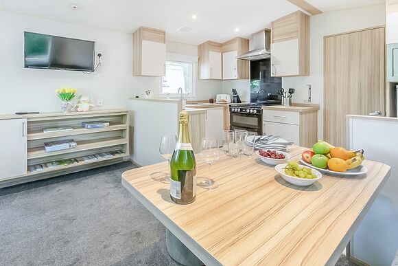 Silver Caravan 6 with parking P, Silver Caravan with parking - St Minver, Rock