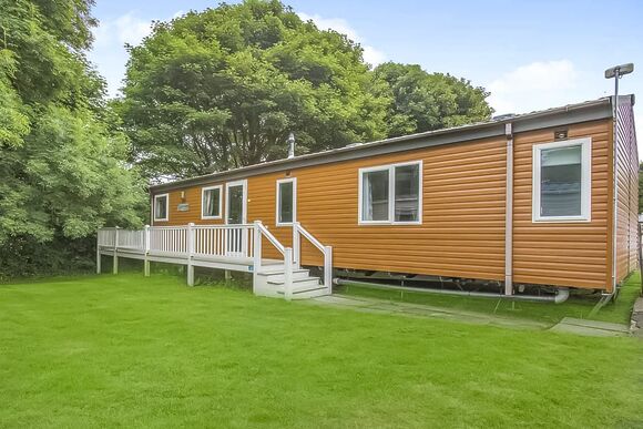 Prestige Lodge 6 with parking, ensuite & decking P, Prestige Lodge with parking, ensuite & decking - St Minver, Rock