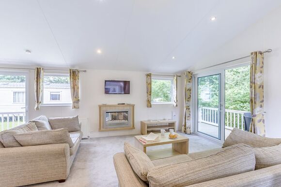 Prestige Lodge with parking, ensuite & decking, Prestige Lodge 6 with parking, ensuite & decking P - St Minver, Rock