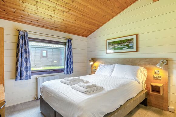 Superior 2 Lodge with ensuite & decking - St Minver, Rock