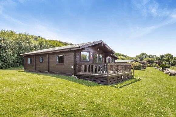Superior 2 Lodge with ensuite & decking, Superior Lodge 6 with ensuite & decking P - St Minver, Rock