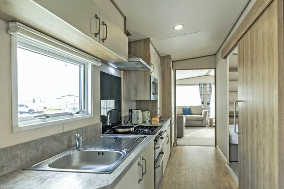 Gold Accessible with parking - St Minver, Rock