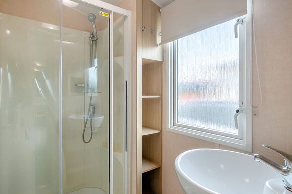 Bronze Premium 2 Bedroom Caravan, Sleeps 6. - St Minver, Rock