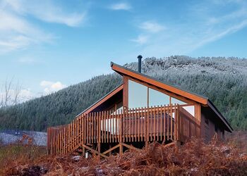 Classic Golden Oak Hideaway - Strathyre Lodges, Callander, Stirlingshire