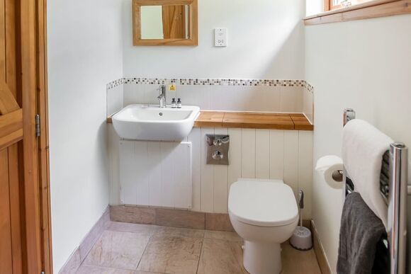 Golden Oak 2 (Pet) - Strathyre Lodges, Callander, Stirlingshire