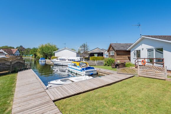 Moorlands - Summercraft, Wroxham, Norfolk Broads