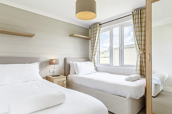 Meadow View Lodge - Piran Meadows Resort, Newquay