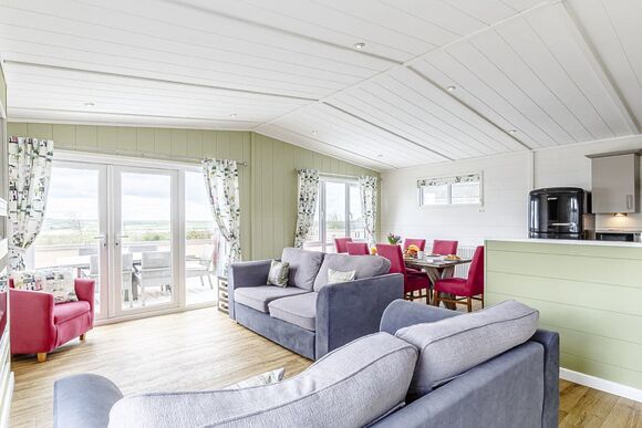 Truro Premier Lodge - Piran Meadows Resort, Newquay