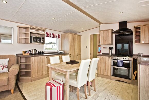 Wadebridge Premier 3 - Piran Meadows Resort, Newquay