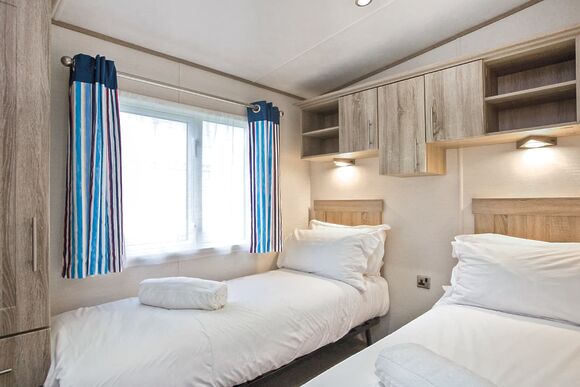 Wadebridge Premier 3 - Piran Meadows Resort, Newquay