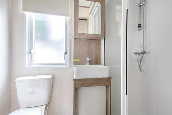 Gold Caravan with parking 6 P, Gold Caravan with parking 6 - Sundrum Castle, Ayr, Ayrshire and Arran