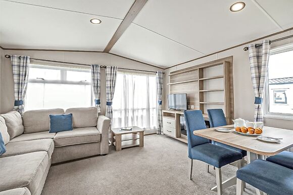 Gold 2 Bedroom Caravan, Sleeps 5 Accessible. With dedicated parking. - Sundrum Castle, Ayr, Ayrshire and Arran