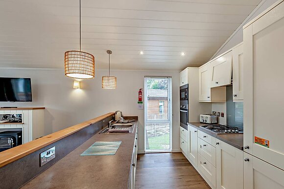 Deluxe 3 Lodge slps 8 ensuite and decking - Sundrum Castle, Ayr, Ayrshire and Arran