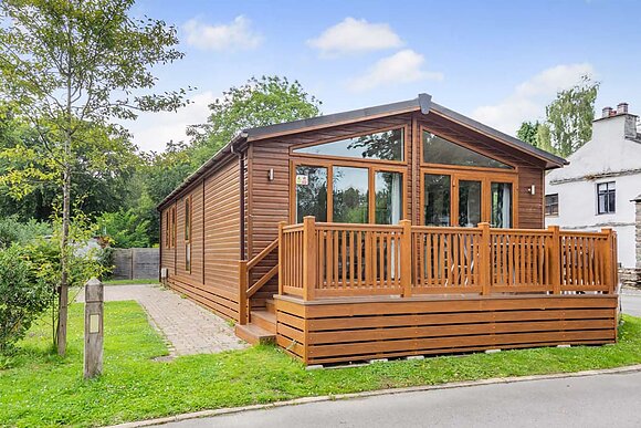 Deluxe 3 Lodge slps 8 ensuite and decking P - Sundrum Castle, Ayr, Ayrshire and Arran