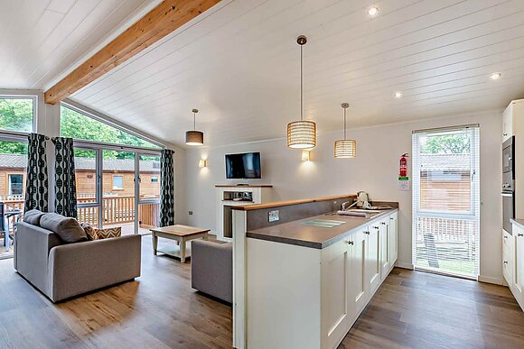 Deluxe 3 Lodge slps 8 ensuite and decking P - Sundrum Castle, Ayr, Ayrshire and Arran