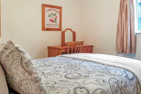 Valley Vineyard Vale - Sunnyvale Holiday Park, Saundersfoot