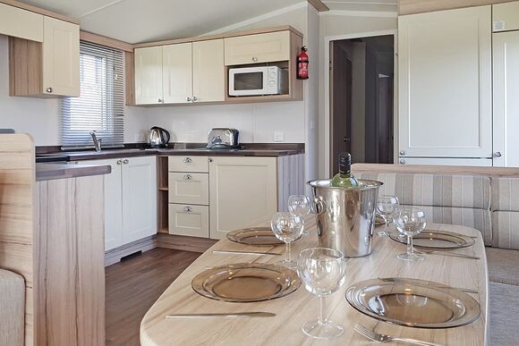 Sunnyglen Palm 3 - Sunnyvale Holiday Park, Saundersfoot