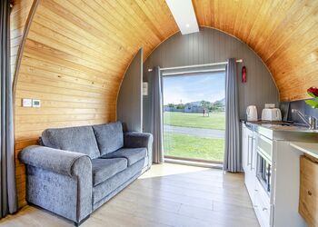 The Roseberry - South View Retreat , Great Busby