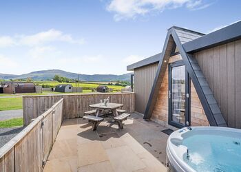 The Wainstones - South View Retreat , Great Busby