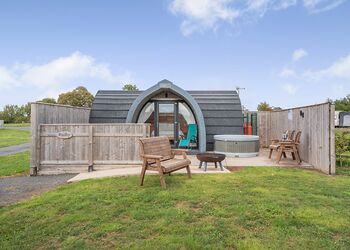 The Rugby - South View Retreat , Great Busby